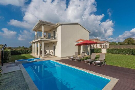 1755855368 224650362