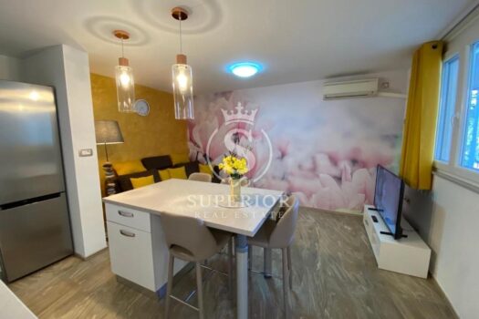 1756319971 477346099