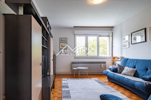 1756548761 osijek komforan trosobni stan s balkonom blizu kampusa 19