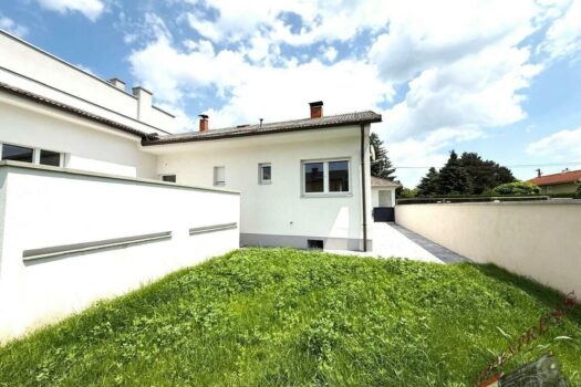 Erstbezug nach Renovierung! Traumhaus in Neufeld an der Leitha! Garten