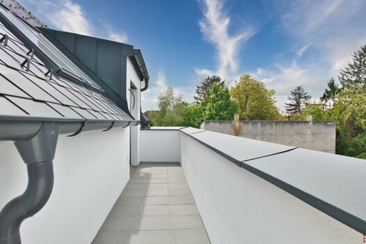 2X43tHZ9q2EvvUSK5dmKMn