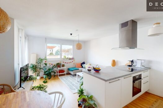 2v1EhbFbSZA2jze5ddVUA