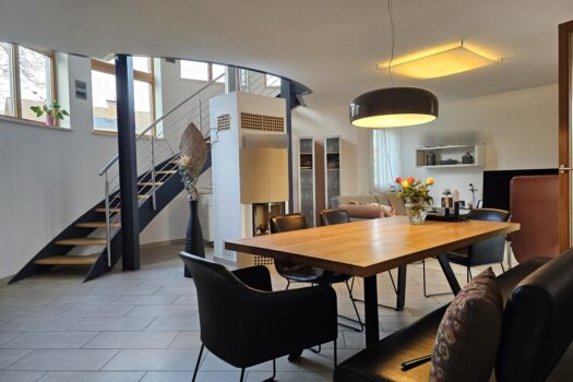 Grosszügiger Wohnbereich