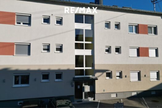 Klimatisierte Eigentumswohnung in Attnang-Puchheim zu kaufen Drohnenaufnahme