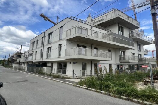 472Z6IzDOvlvvyqKdnMYQs