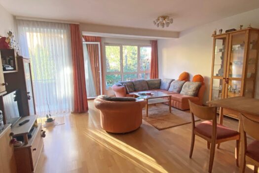 Gemütliche 4-Zimmer in Grünruhelage mit Balkon beim Auhof-Center Wohnküche