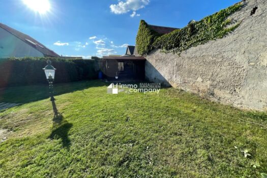 Entzückendes, SONNIGES Eigenheim für Bastler Gartenansicht