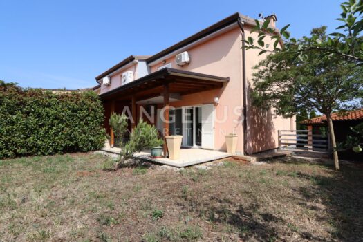 Istrien, Poreč - Haus mit 3 Schlafzimmern und Garten 1720601355 img 2252