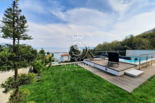 1744892072 20210416 161444 4