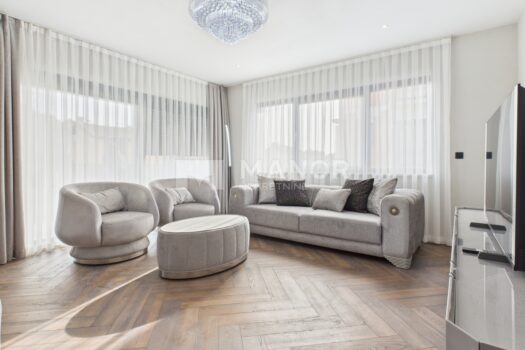 1745937393 cam03529g0 pr0105 still006