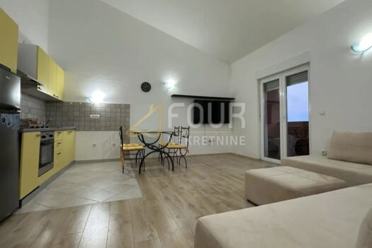 1751016913 prodaja stan liznjan 3