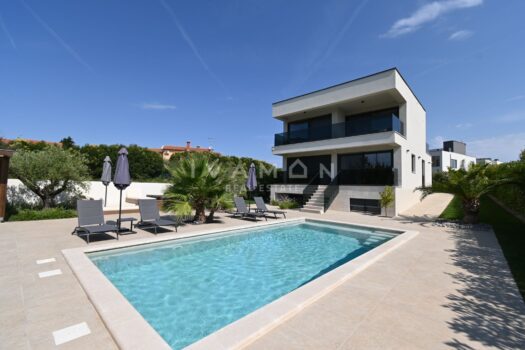 Freistehende Villa mit Pool 2 km vom Zentrum von Poreč entfernt 1752580733 dsc 9221