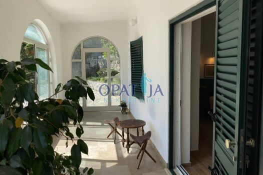 1753483445 1753450448572