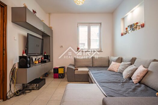 1756307190 osijek adaptiran dvorisni dvoetazni stan 60m2 s terasom 14