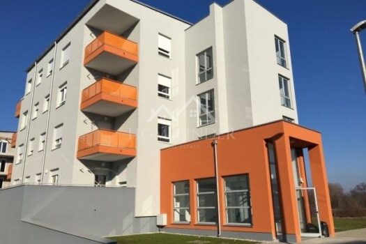 1756810985 mali penthouse garazom slika 254702180