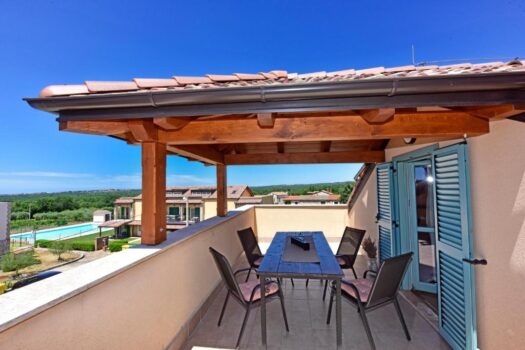 1756980230 308974043