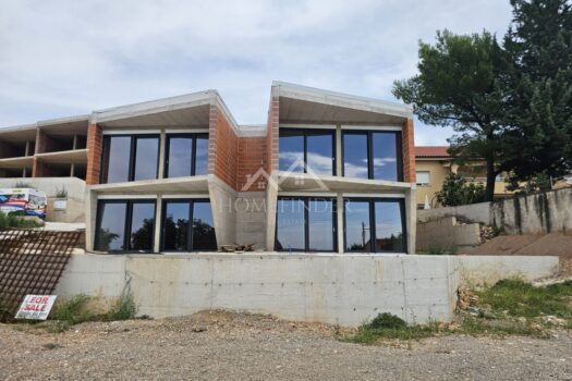 1757513435 1000141441