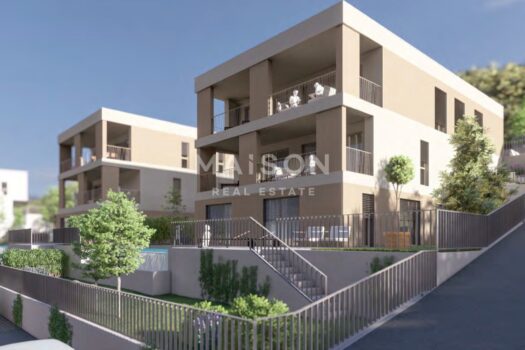 1757583953 kuce a i b 1 1