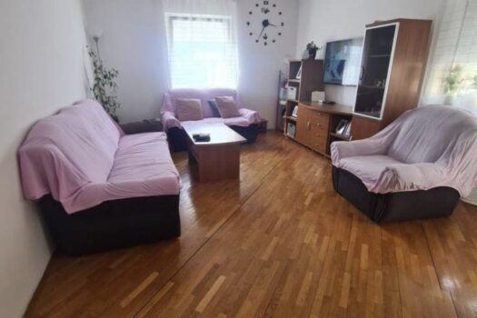 1757593481 1000014336