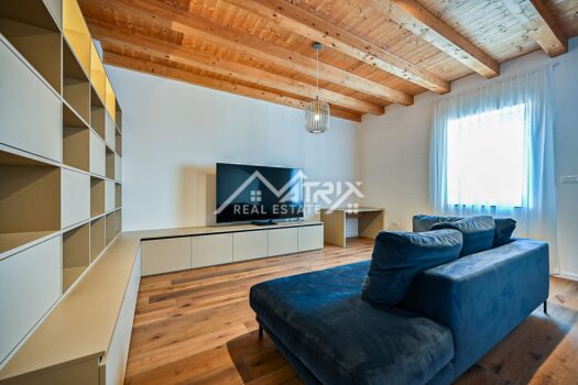 Novigrad Umgebung, komplett renoviertes Haus mit Meerblick 1757601399 11