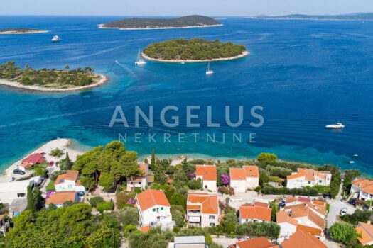 1757665077 300624 splitphotoagency 0001 1