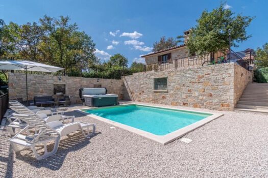 Haus Barban, 360m2 1758013995 594244183