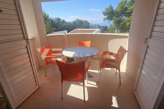 KOMFORTABLE PENTHOUSE-FERIENWOHNUNG IN STRAND- UND ZENTRUMNAHME 1758023336 20250915 150108