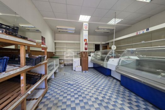 1758103192 20250702 083344