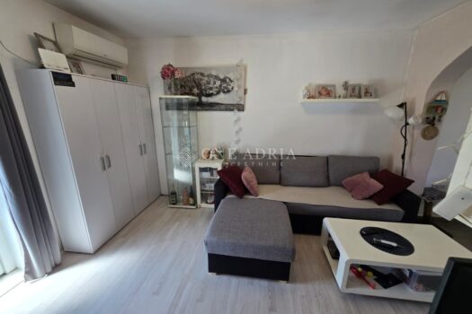 Haus Punat, 136m2 1758107825 img 20250917 wa0025