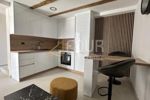 1758115444 prodaja rijeka krimeja 1