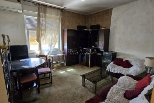 1758142935 1000025822