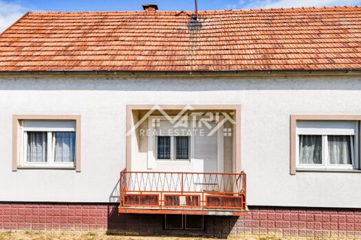 Vinkovci, Haus mit Garage und Hof in ruhiger Lage 1758277656 vinkovci kuca s garazom i dvoristem u mirnom dijelu 6