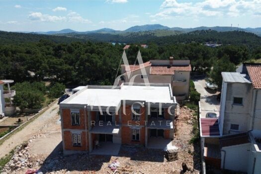 1758282803 1000010374