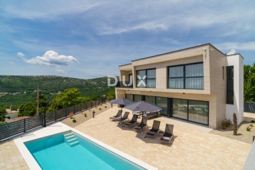 1758535900 1000105699