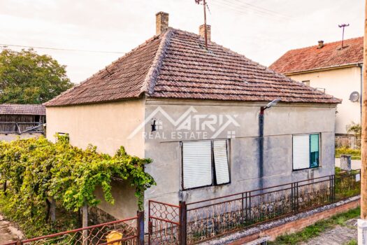 1758702310 erdut kuca s velikom okucnicom i zemljistem 3