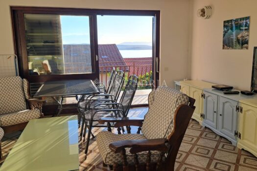 1758991989 1000182705