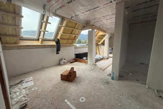 20250902_095441077_iOS