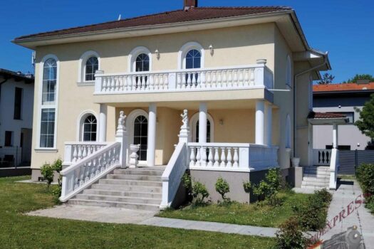 Villa in mediterranem Stil bietet viel Platz und ruhige Umgebung – nur ca. 25min zur Stadtgrenze Wien! 1