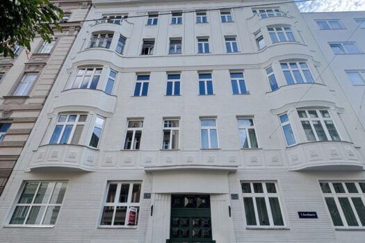 Anlegerwohnung // UNBEFRIESTET Vermietete Wohnung /// 3-Zimmer mit Balkon 1AsWb6QI41rpvHSxVNMIq0
