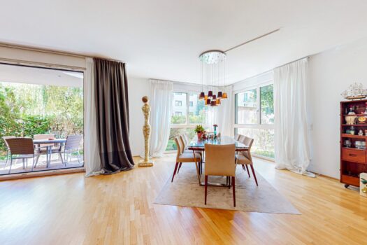 1FURx77RcPD3H9o1RILU8r