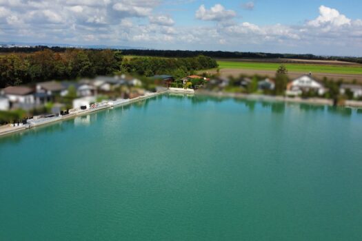 Wohlfühloase Badehaus auf großem Pachtgrundstück direkt am See - nahe der Wiener Stadtgrenze 1iARKxM9eghoMBJ6Od6Qso