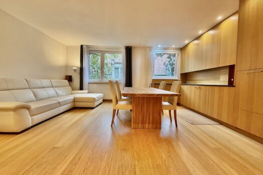 224VJXBnyRqKx89tMdhE0R