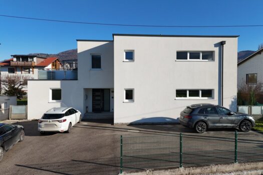 Modernes Haus mit 2 WohnEinheiten in Kirchdorf-Zentrum 2AWxkl2YVi2q4JgytppoBJ