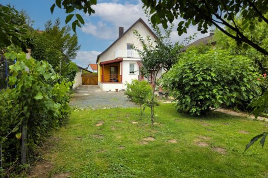 2HXCtnjwV6YJjfESwBL9R1