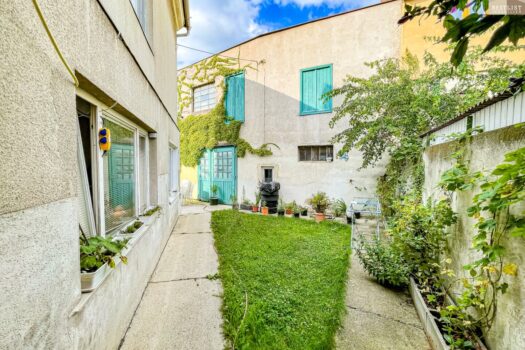 2ZnxgS62JHZfoS9O4KmJZP