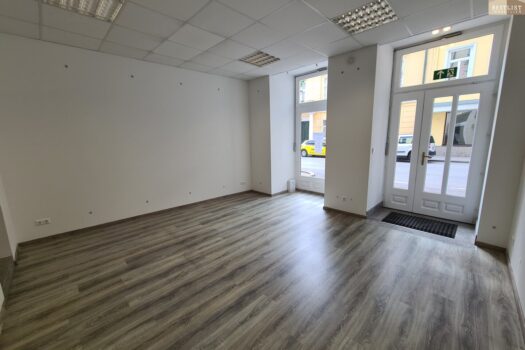 3Joj5oNw11lrkgx9PWEndp