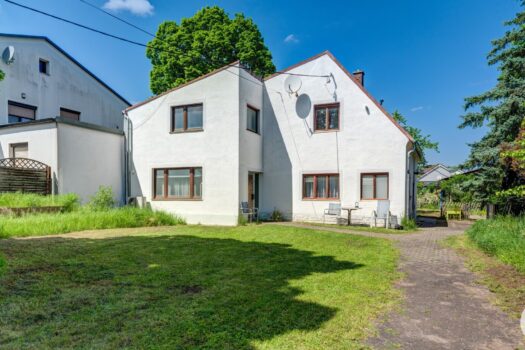 3u8FoQI6EiP9bpJ7hkCVPI 1