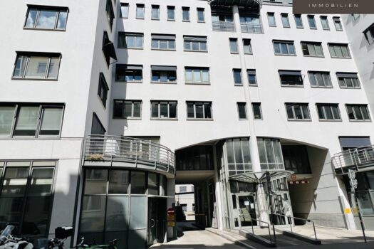 4UmQURCmdUkK7QUE4FGfdT