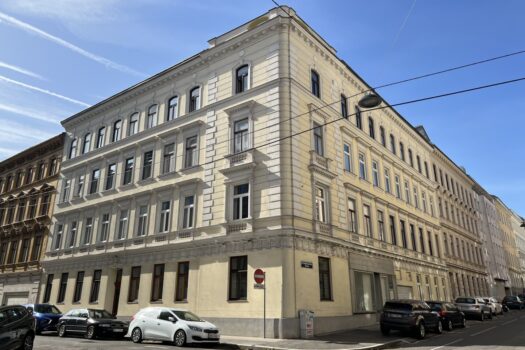 4zETWLZsXtXhO5tHgwb3ma