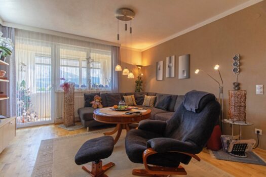 5BUllmEnsNrSi1iHWLv2GY